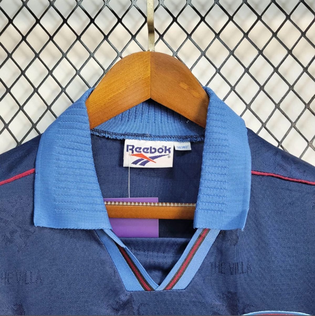 Aston Villa 1995/1996 Away - 6