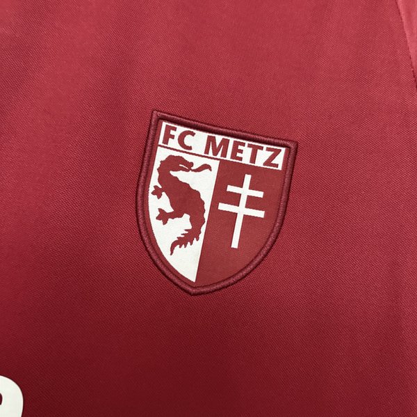 Metz 2003/2004 Home
