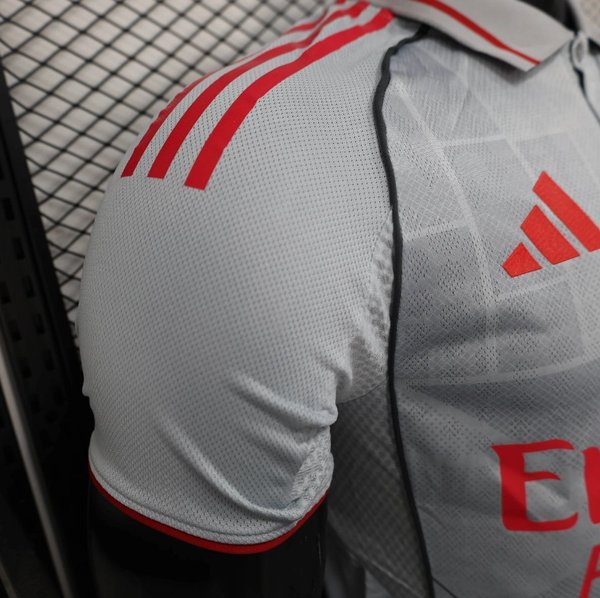 O. Lyon 2025/2026 Third