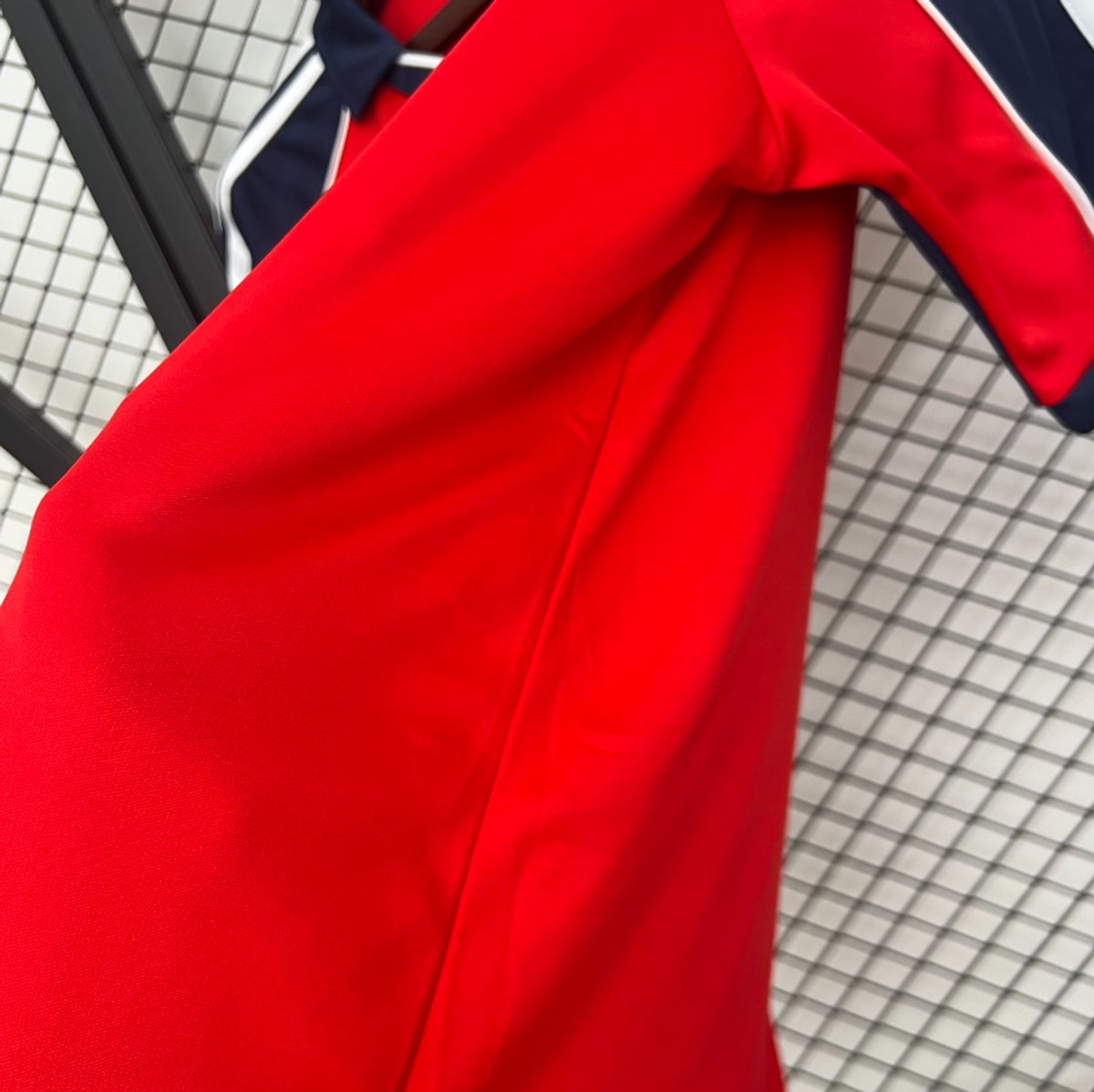 Bayern Munich 2000/2001 Home - 6