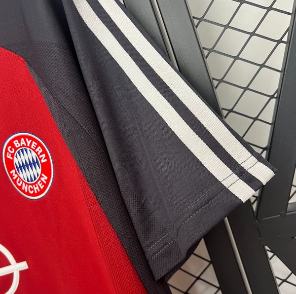 Bayern Munich 2001/2002 Home