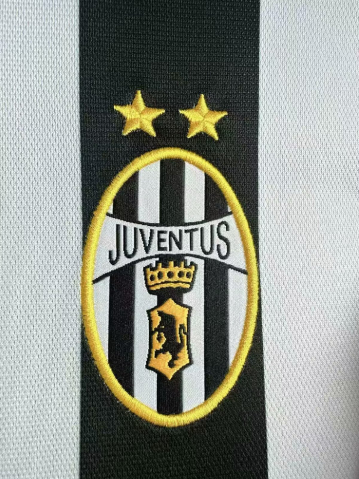 Juventus 2001/2002 Home - 4