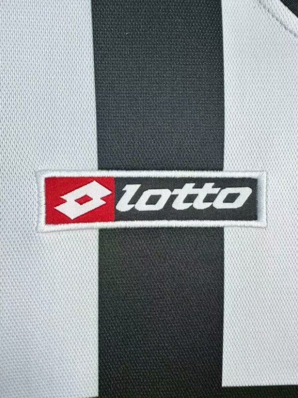 Juventus 2001/2002 Home