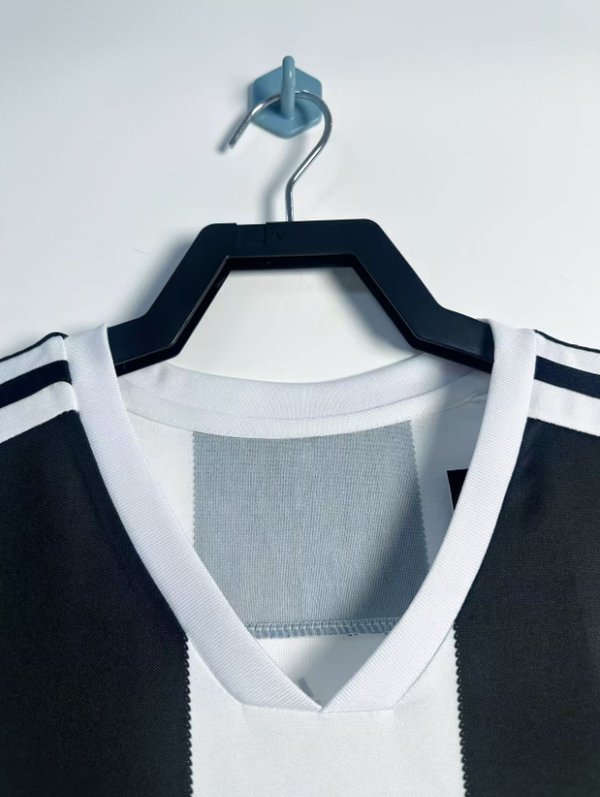 Juventus 2018/2019 Home