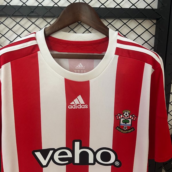 Southampton 2015/2016 Home