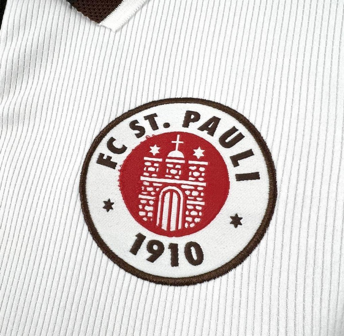 St Pauli 1999/2000 Home - 3