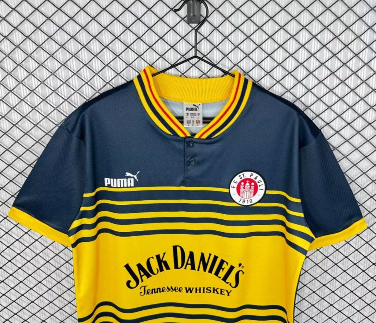 St. Pauli 1997/1998 Away - 2