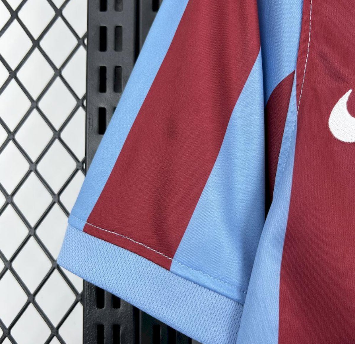 Trabzonspor 2011/2012 Home - 5