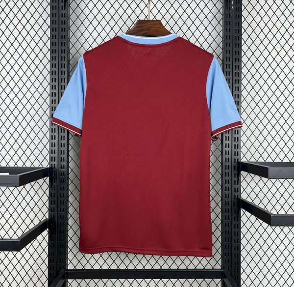 Aston Villa 2009/2010 Home