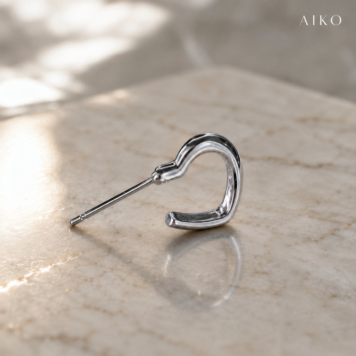 Aretes tipo corazón metálico - 2