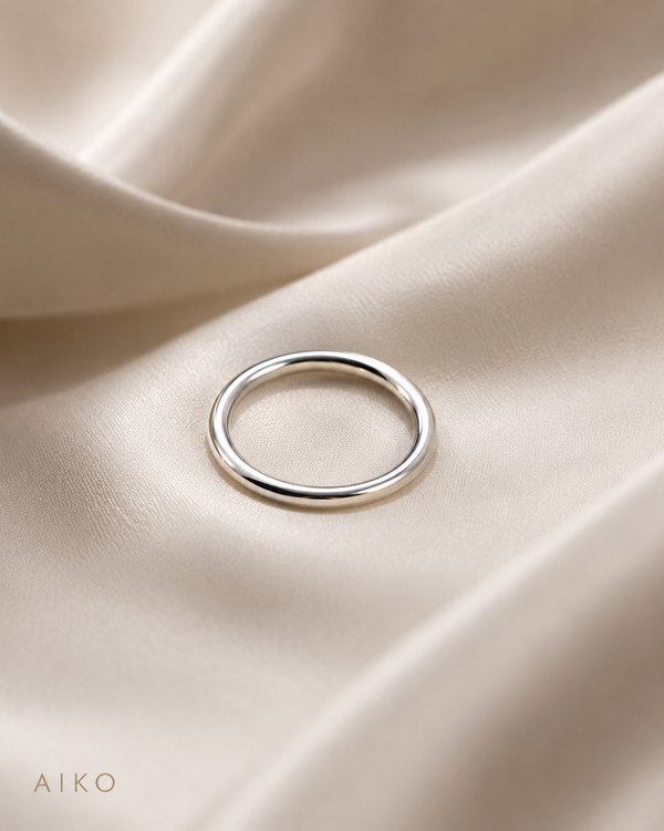 Anillo delgado liso