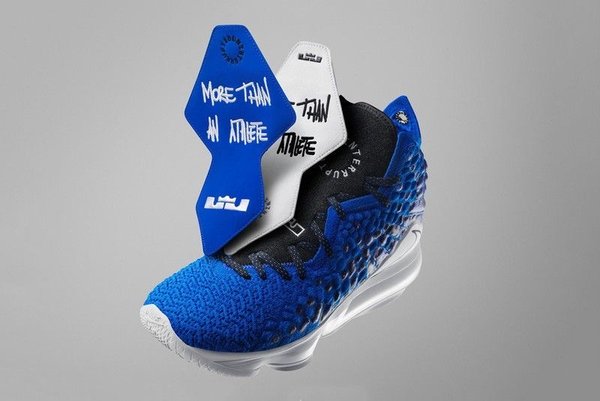 Nike LeBron 17 – More Than An Athlete (Calce 5us)