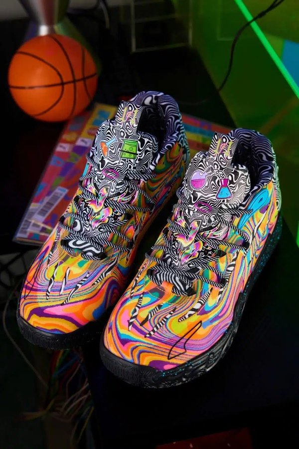 PUMA MB.03 x Dexter’s Laboratory (Calce 5/9.5us)