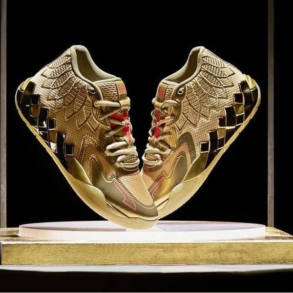PUMA MB.01 – Golden Child (Calce 8.5/9/9.5us)