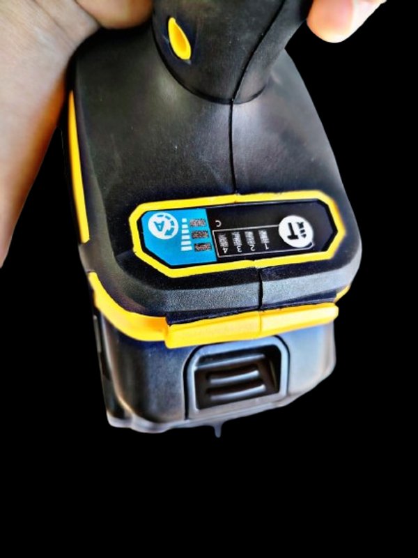 PISTOLA LLAVE DE IMPACTO 800 NEWTOON 21V 