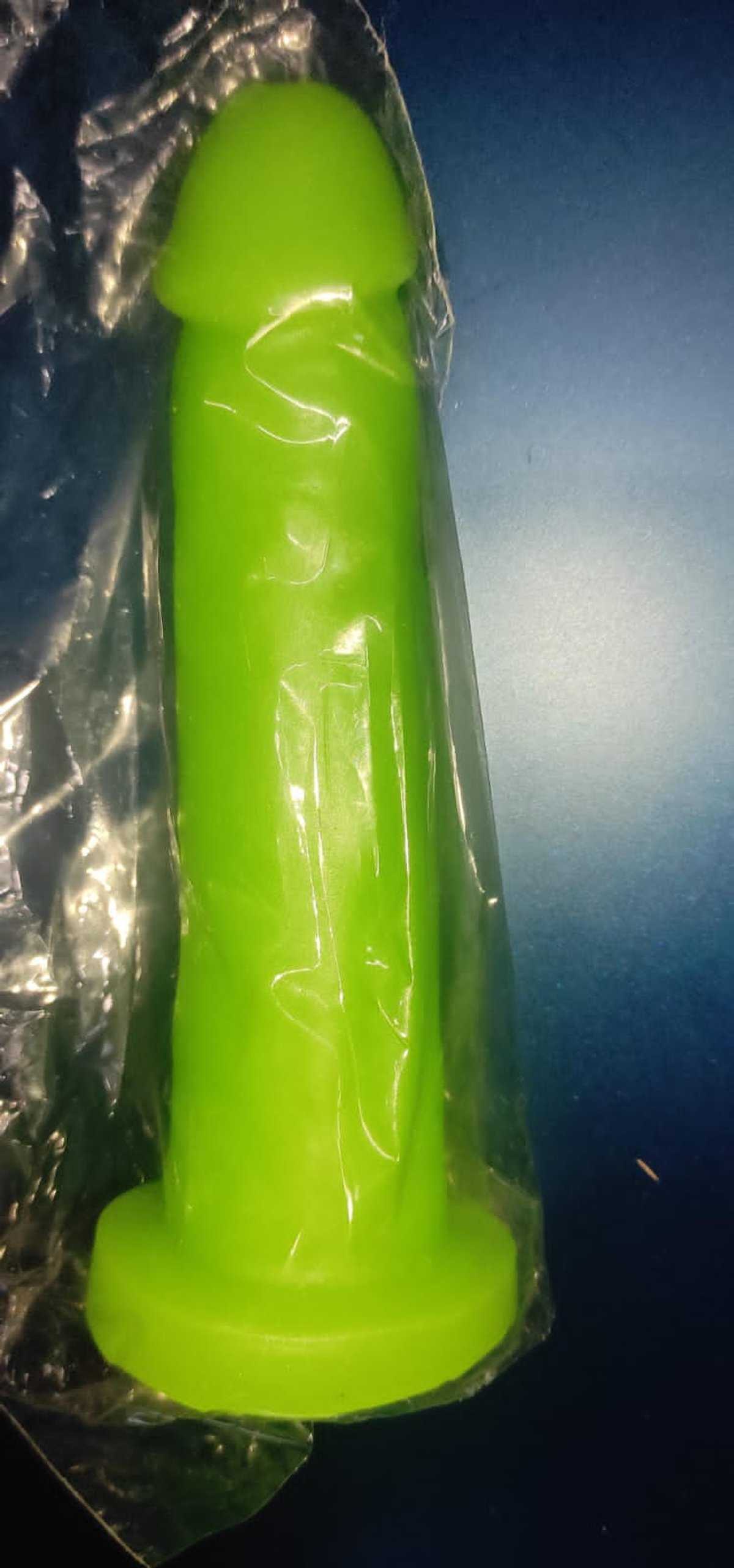 DILDO 18X4CM VERDE