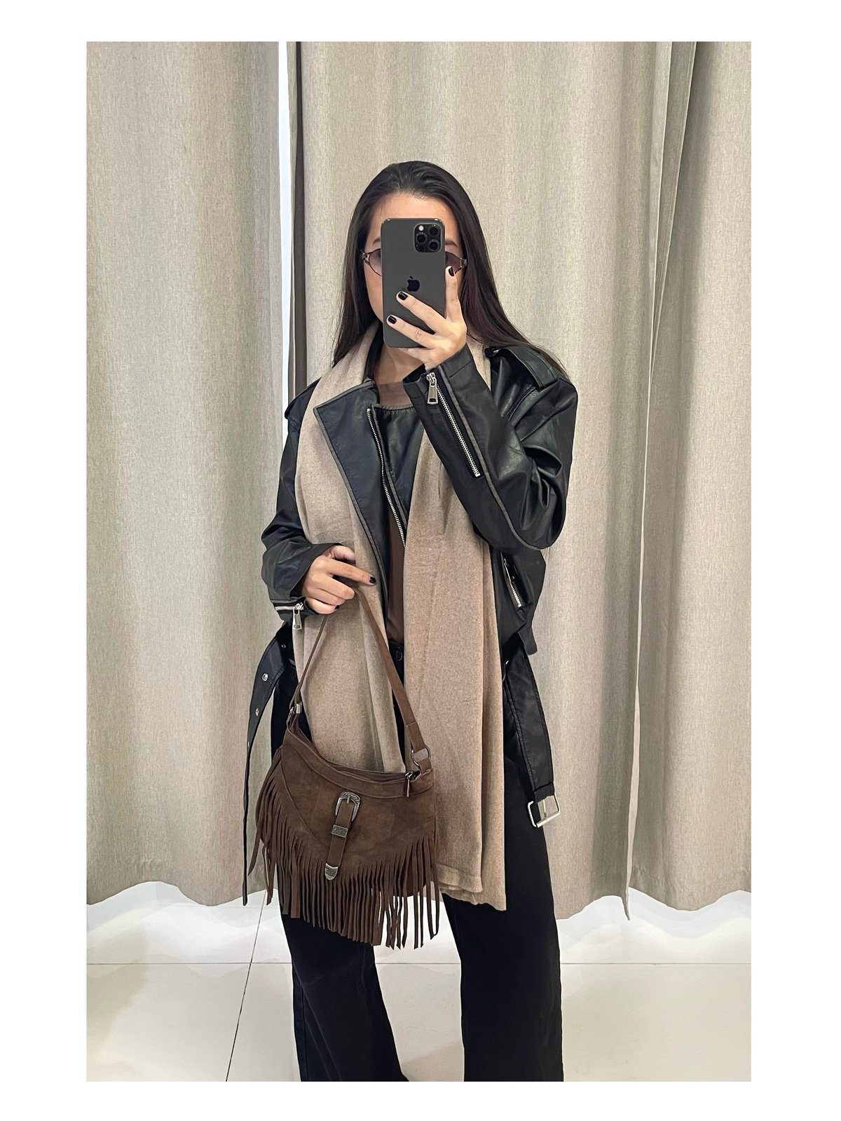 Cartera Gamuzada con flecos - 3