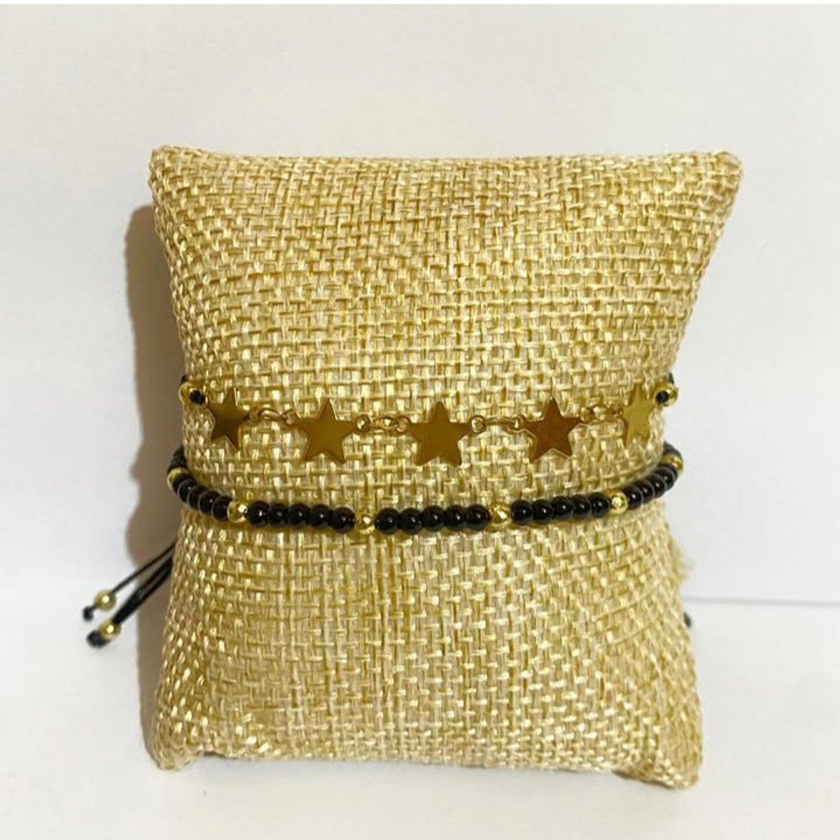 SET DE PULSERAS DE HILO | PULSERA DE HILO CON DIJE - 2