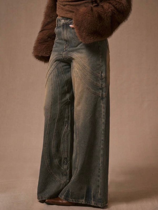     Jean Curved Lines