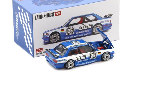 BMW M3 TOURING CHAMP V1