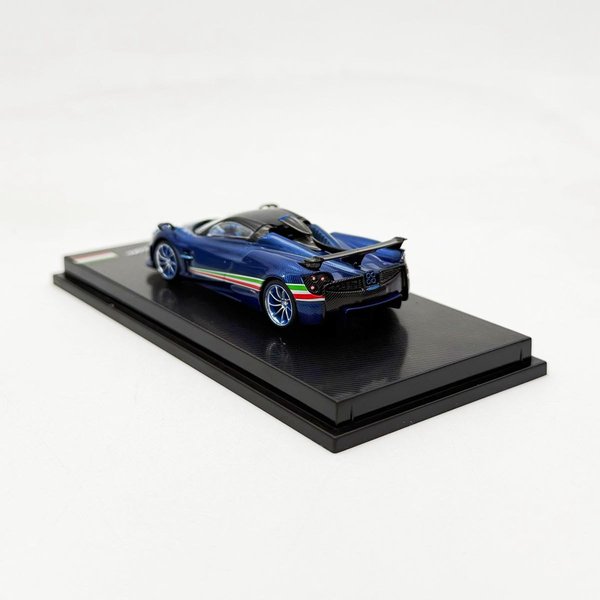 HUAYRA TRICOLORE 