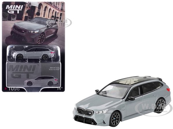 BMW M5 TOURING BROOKLYN GREY 