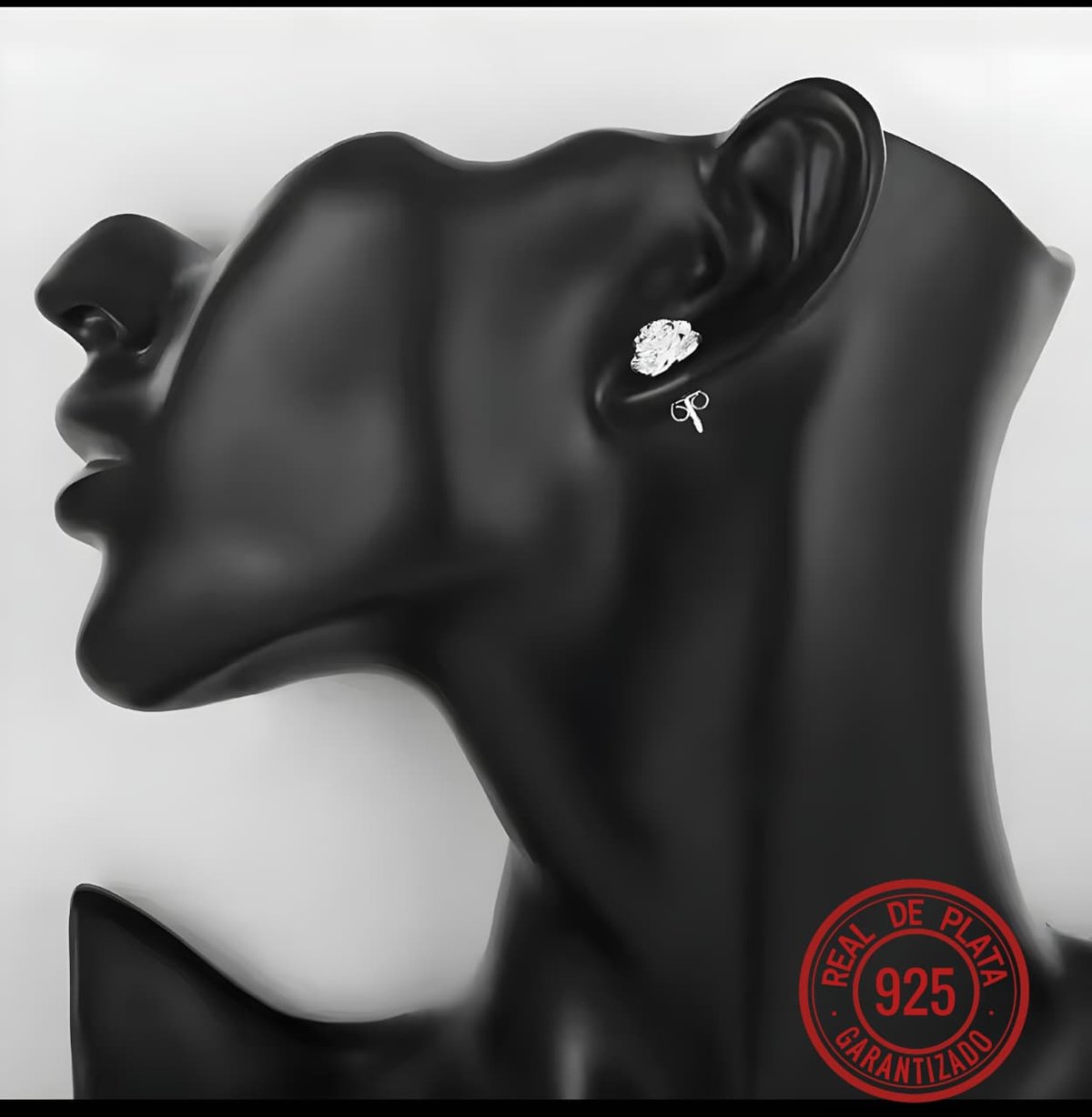 Conjunto de Plata 925 – Collar con Colgante, Brazalete y Aros en Diseño Flor