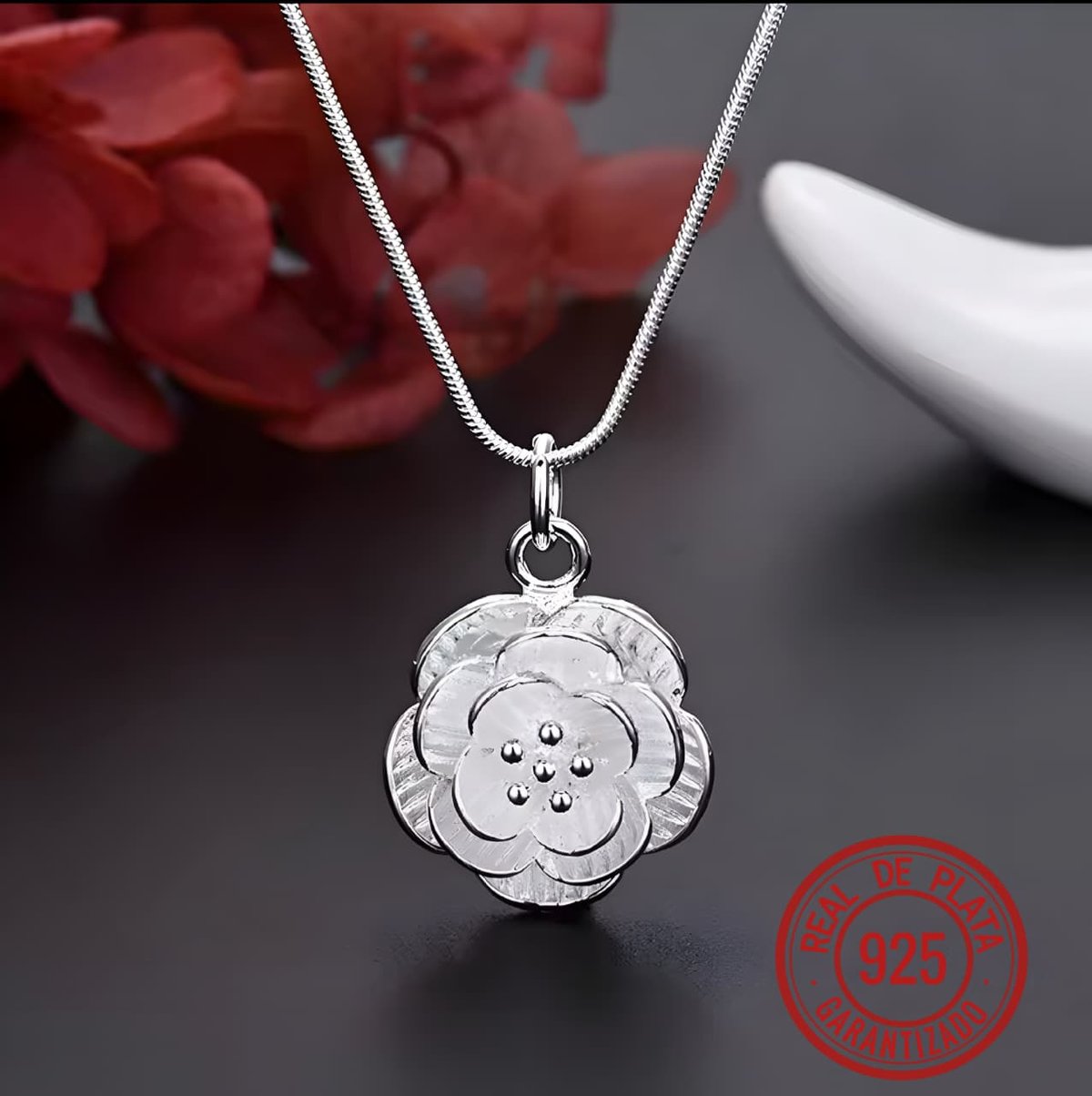 Conjunto de Plata 925 – Collar con Colgante, Brazalete y Aros en Diseño Flor