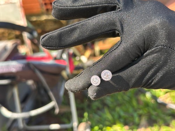 Aros redondos bañados en plata 