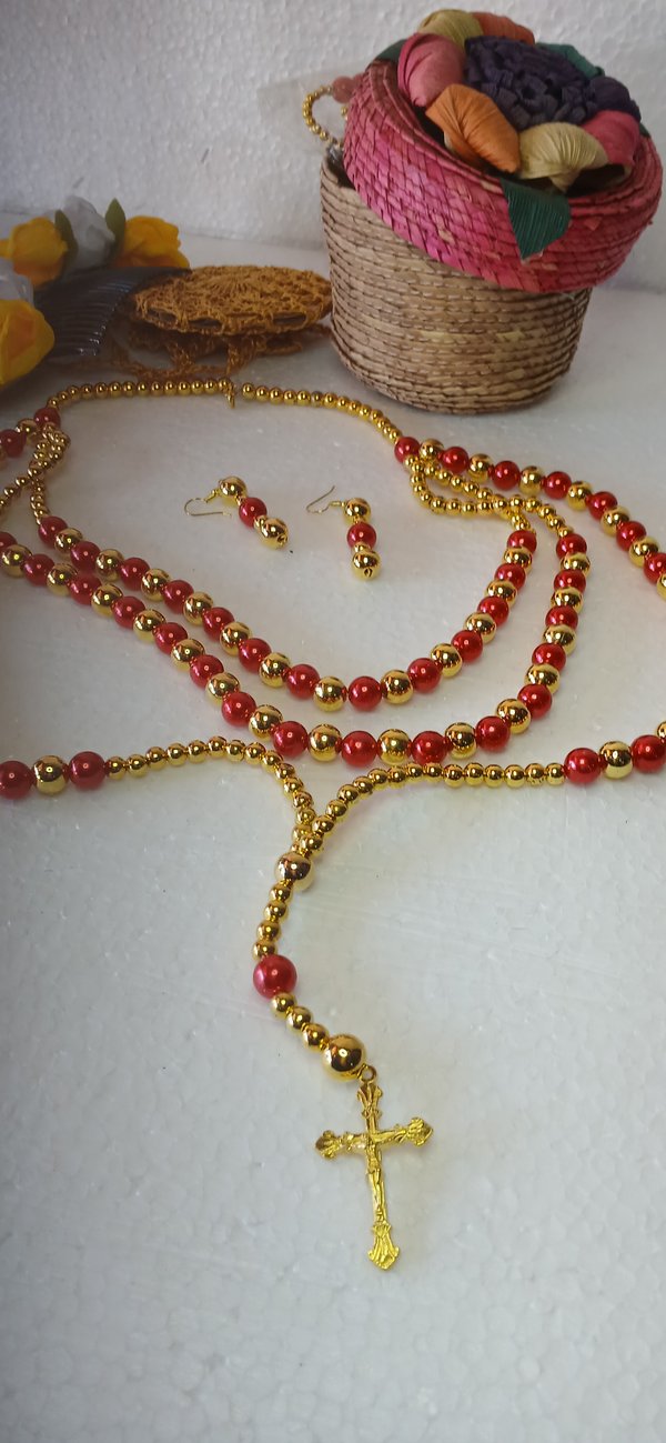 Collar Fem Perlas Rojas brillantes p/ Danza Paraguaya