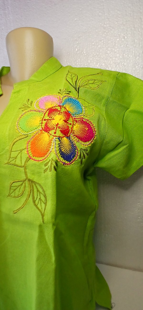 Blusa Fem Verde Limón