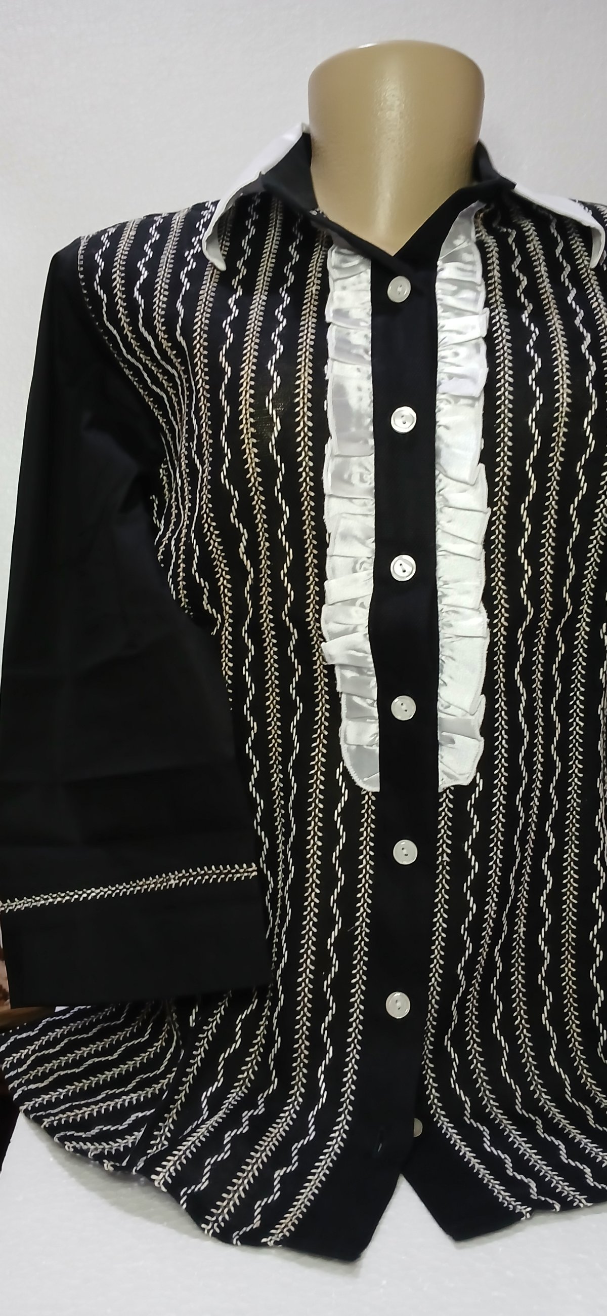 Camisa Fem Negro con Blanco - 2
