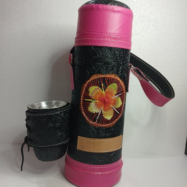 Termos con Ñanduti para Mate 