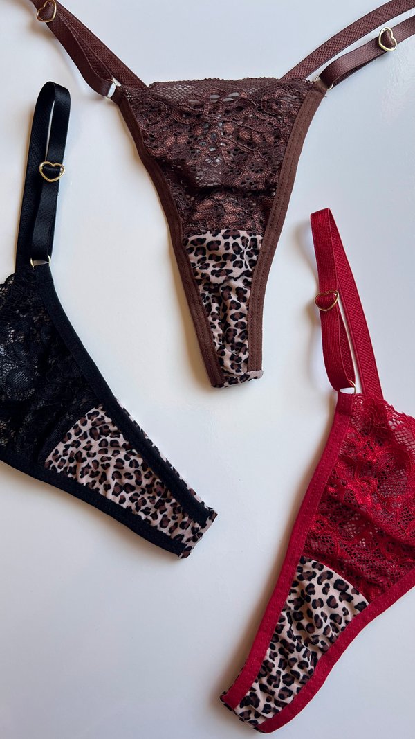 Tanga Animal Print con Encaje