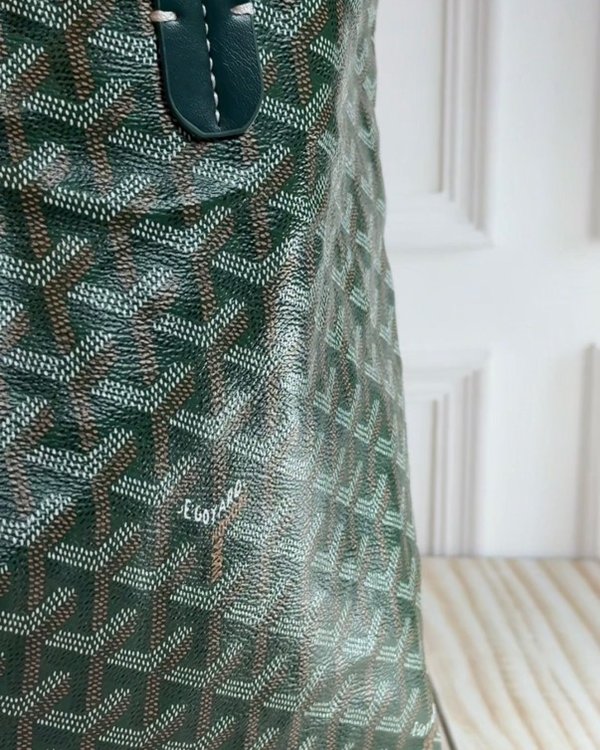 Goyard St. Louis PM Tote