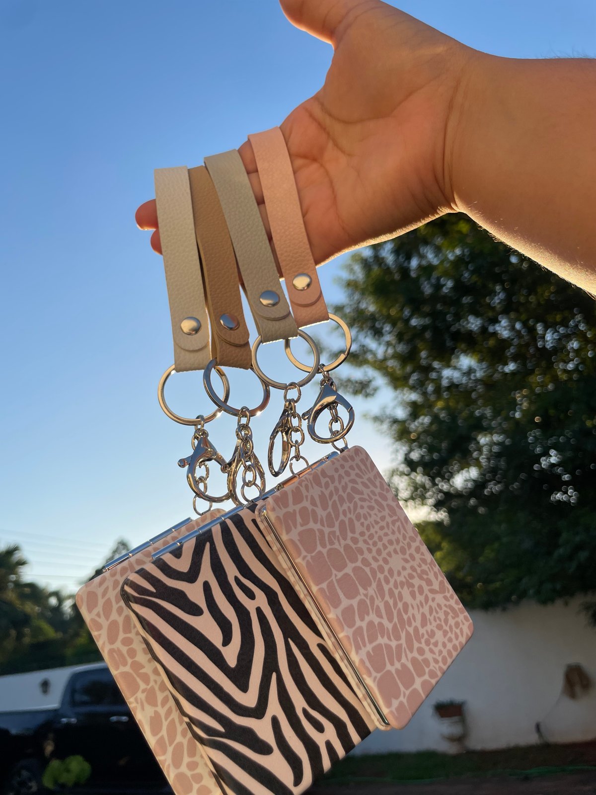 ESPEJO DOBLE+LLAVERO+CORREA💘 - 2