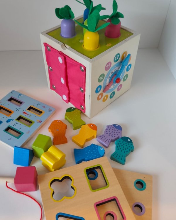 Cubo Multi Juegos Montessori