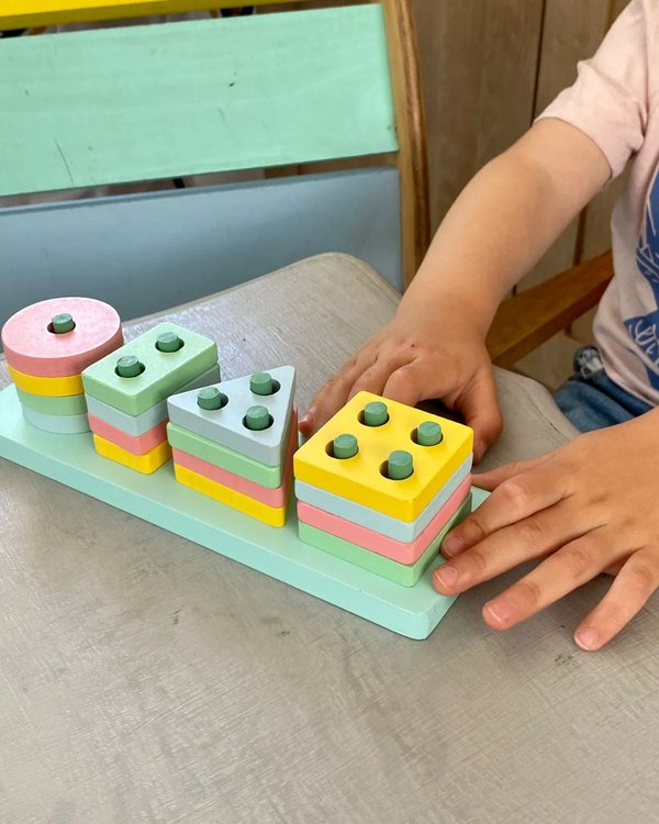 Clasificador de Formas Geometricas 4 Columnas