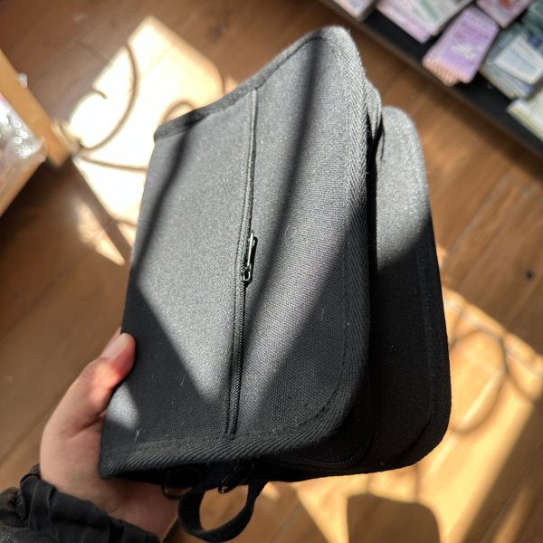 Estuche maletita