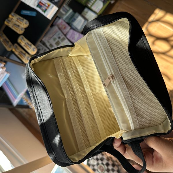 Estuche maletita