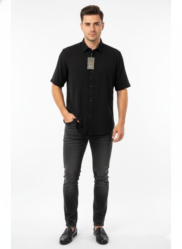 Camisa con cuello, manga corta