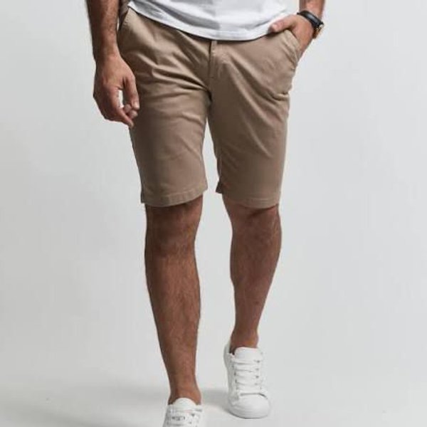 Bermuda clasica Feito em bangladesh