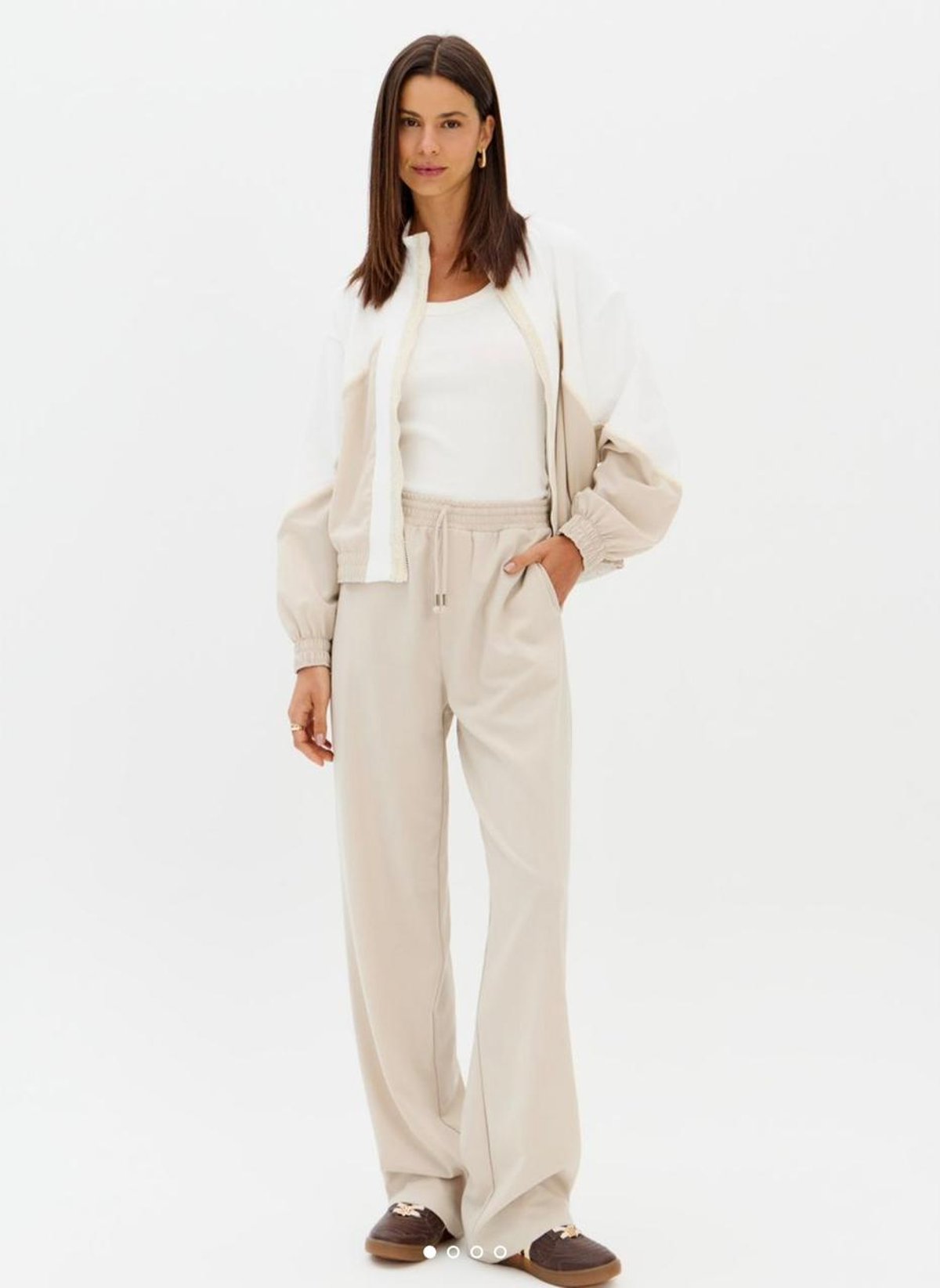 Pantalón clara  - 2