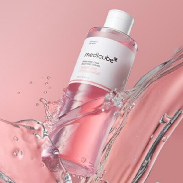 MEDICUBE - PDRN Pink Cica Soothing Toner - 250 ml