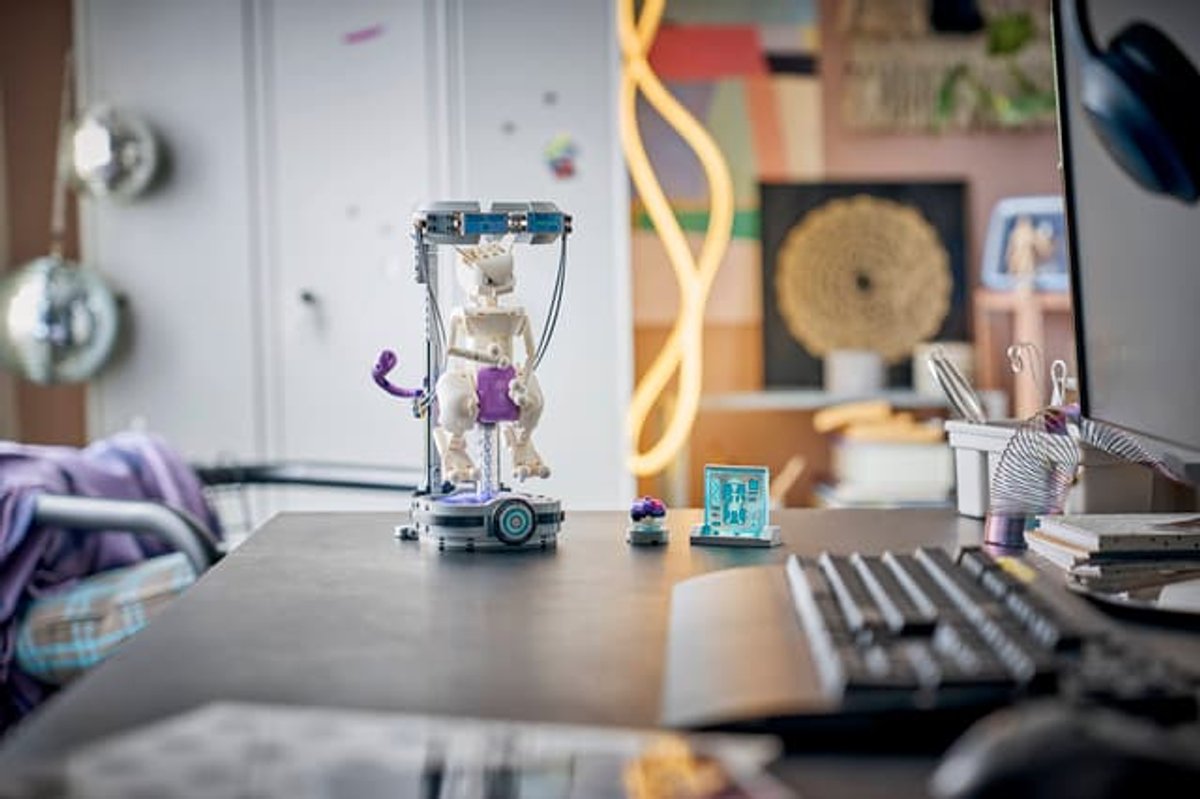 SMART Play: Mewtwo's Lab Break - 4
