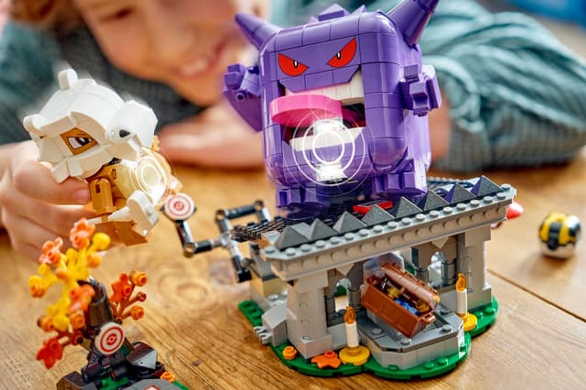 SMART Play: Cubone and Gengar's Spooky Showdown - 4