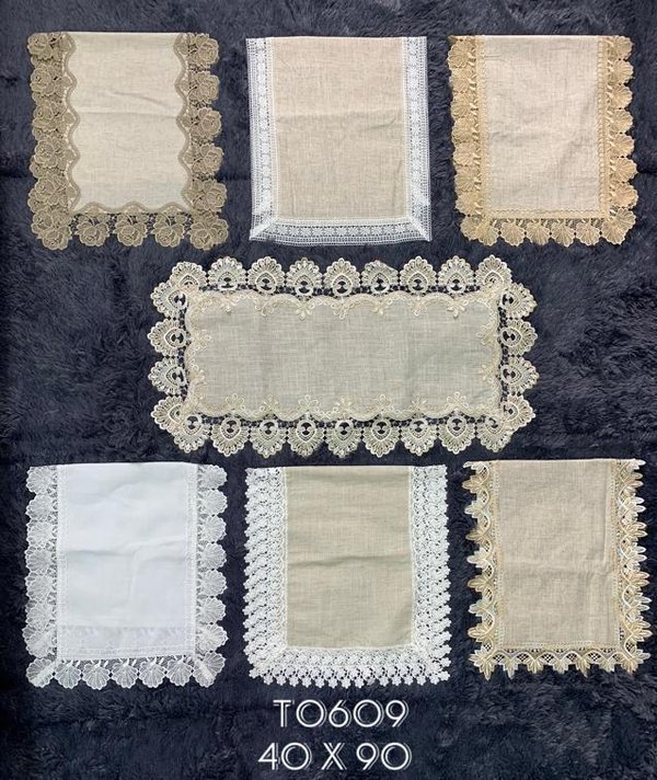 Camino de Mesa Bordado con Encaje 🍎🌸