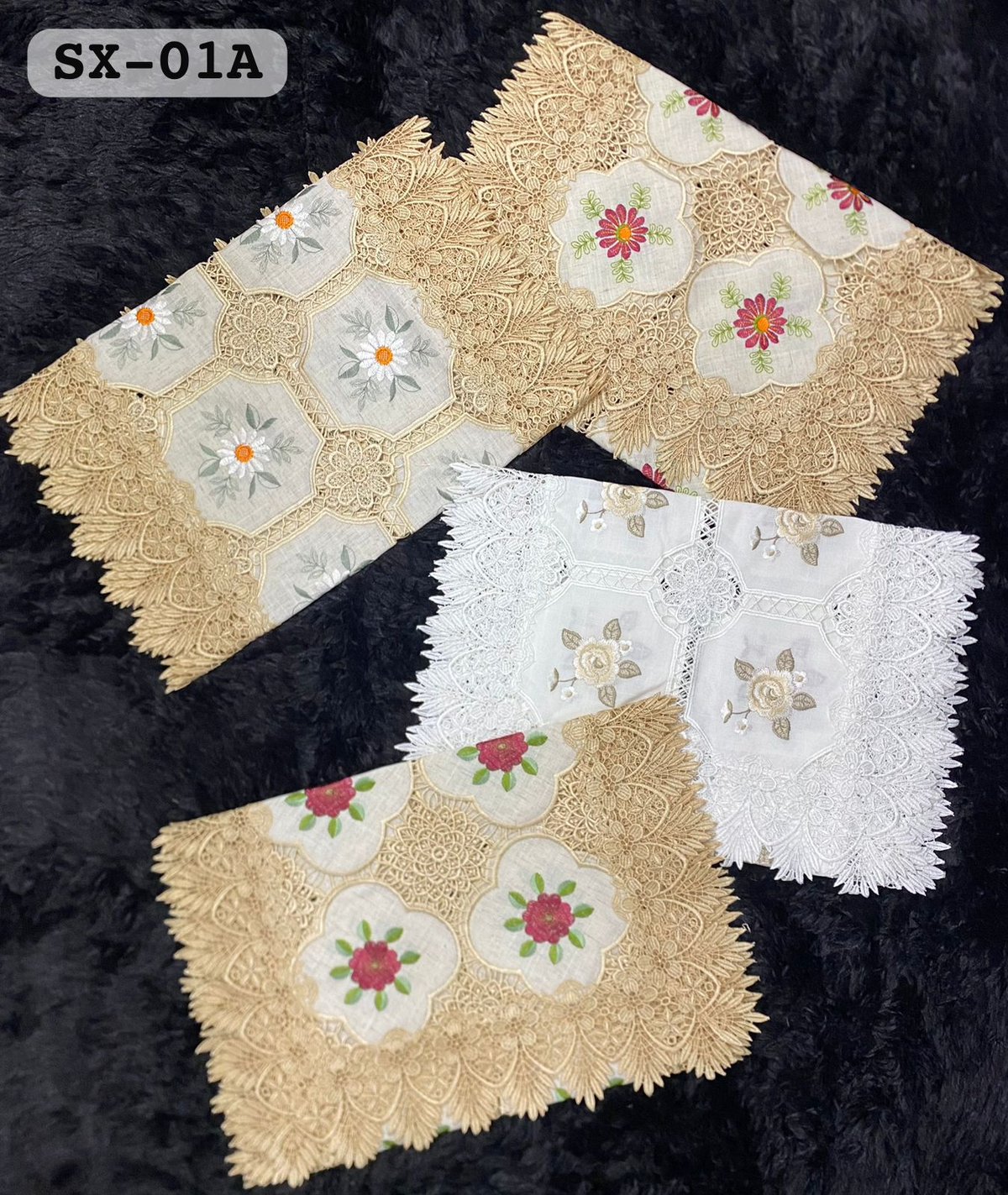 Camino de Mesa Bordado con Encaje 🍎🌸 - 3