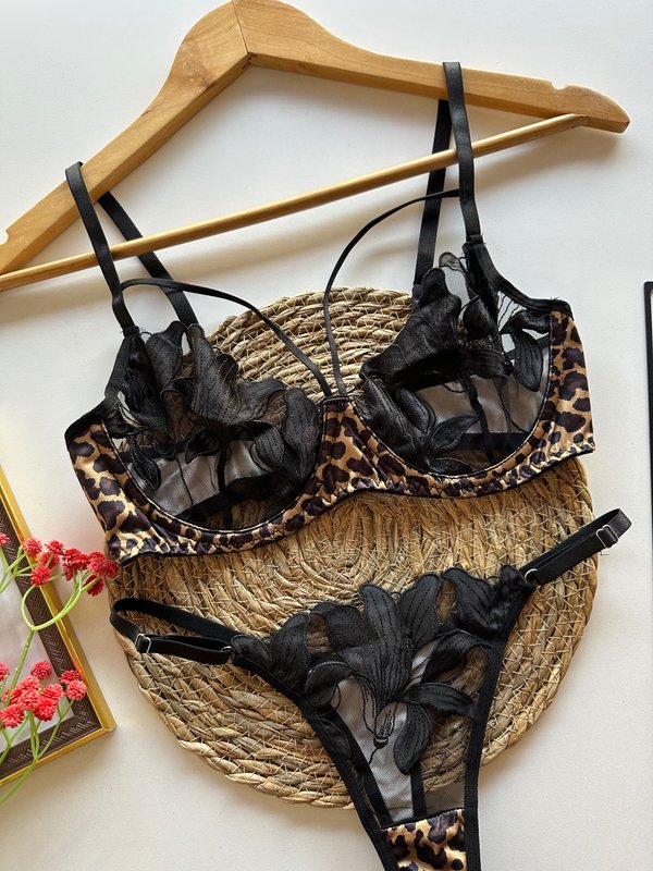 Conjunto Animal print 