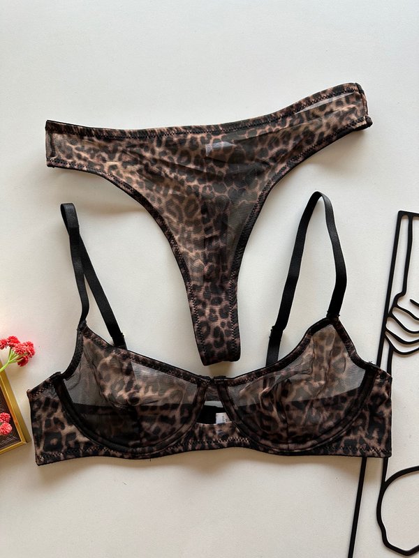 Conjunto animal print 